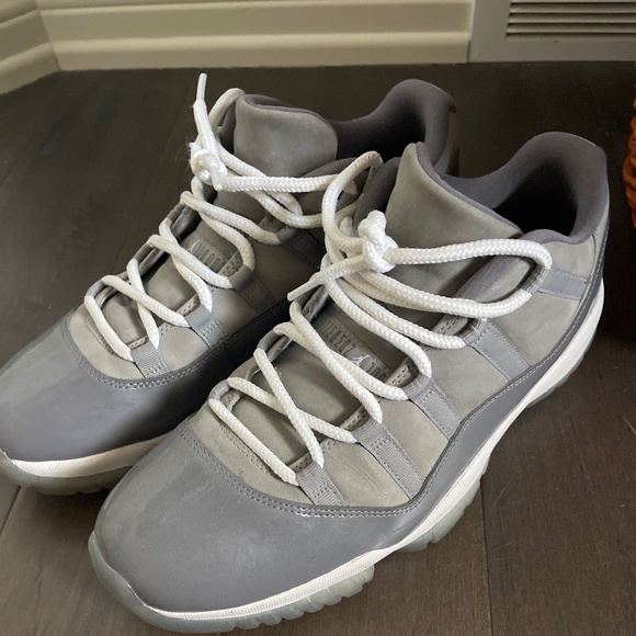 Jordan 11 low retro cool grey - Picture 1 of 4